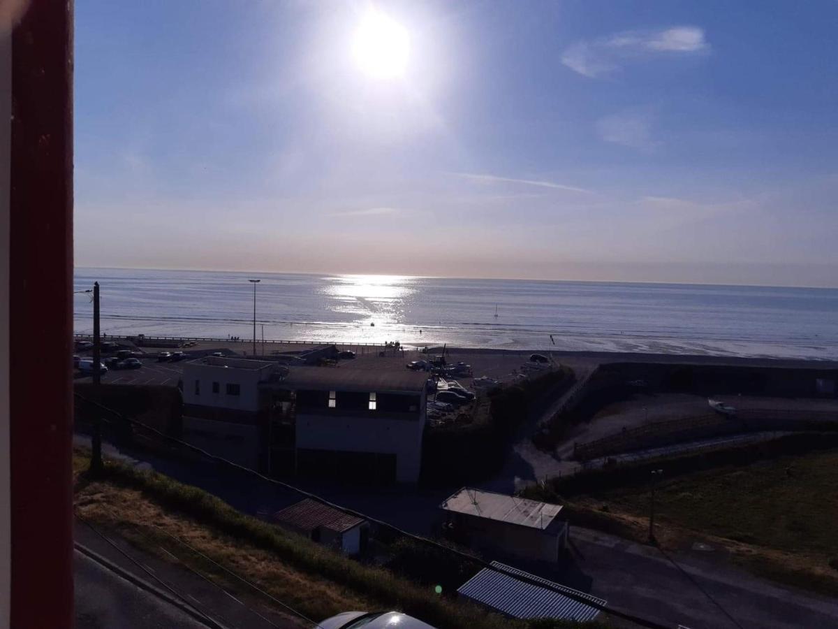 Appartement Face A La Mer Woignarue Luaran gambar